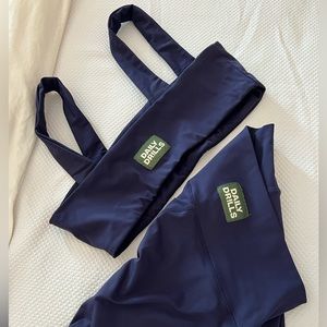 DAILY DRILLS Leggings + Bra